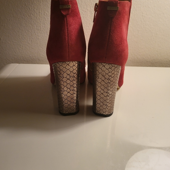 Ankle booties - Picture 3 of 7